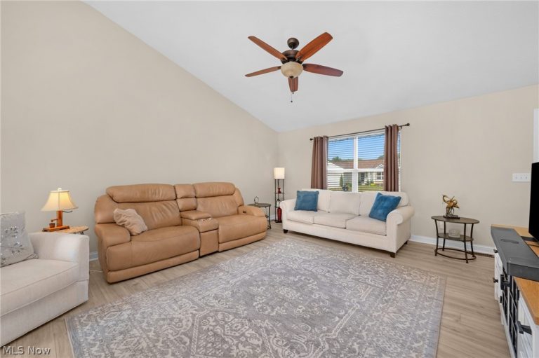 6239 Greenview Trail, North Ridgeville, OH - Photo 8