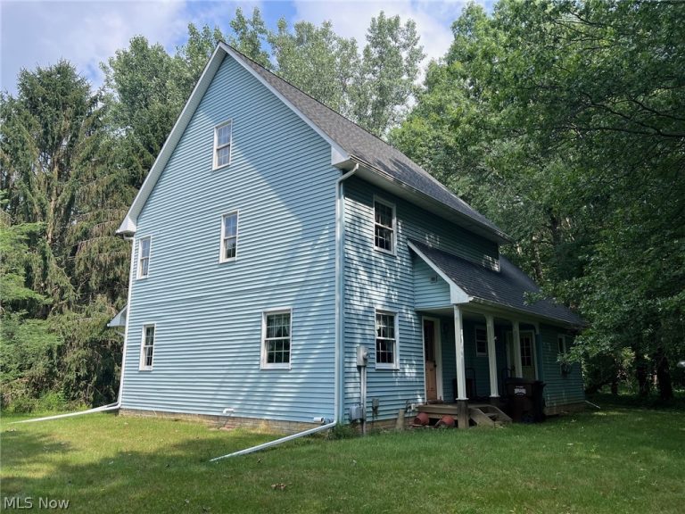 36143 Jason Drive, Grafton, OH - Photo 2