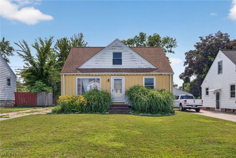 1802 Lincoln Road, Wickliffe, OH - Photo 3