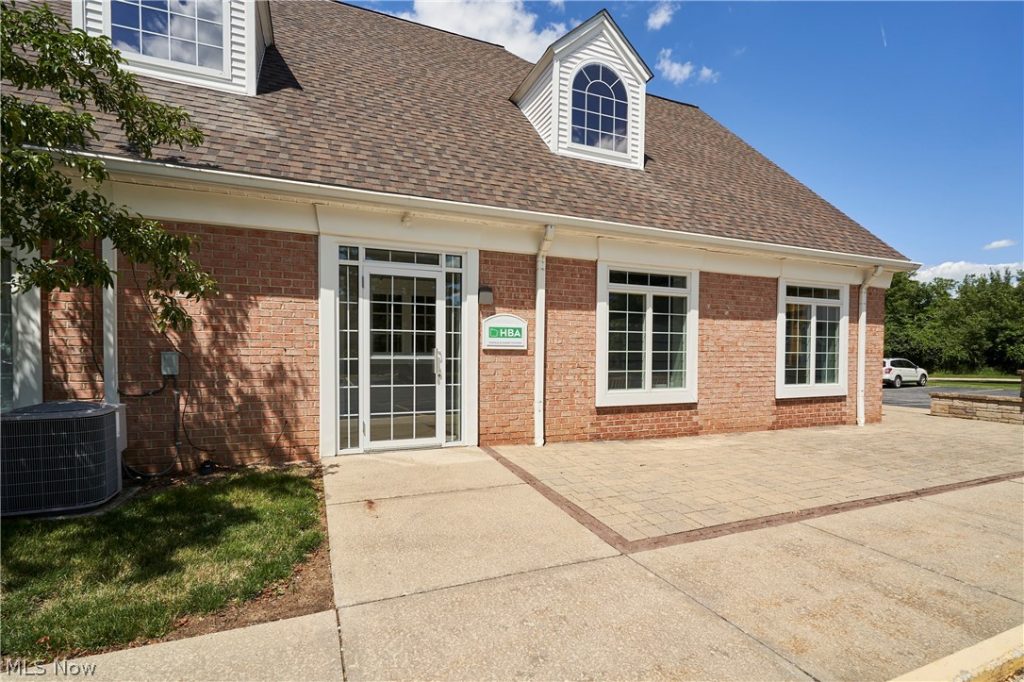 799 White Pond Drive #1A, Akron, OH
