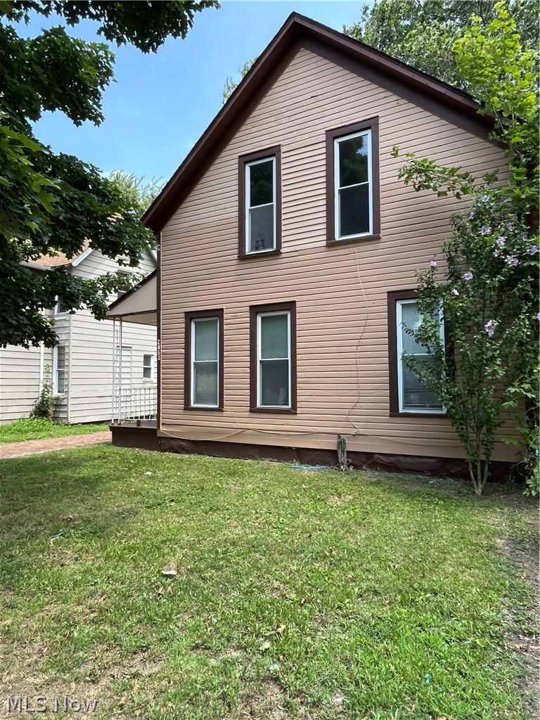 2053 95th Street, Cleveland, OH - Photo 2