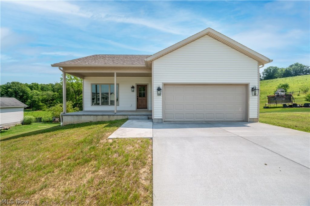 115 Hillside Drive, East Palestine, OH