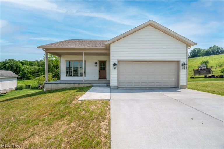 115 Hillside Drive, East Palestine, OH, 44413