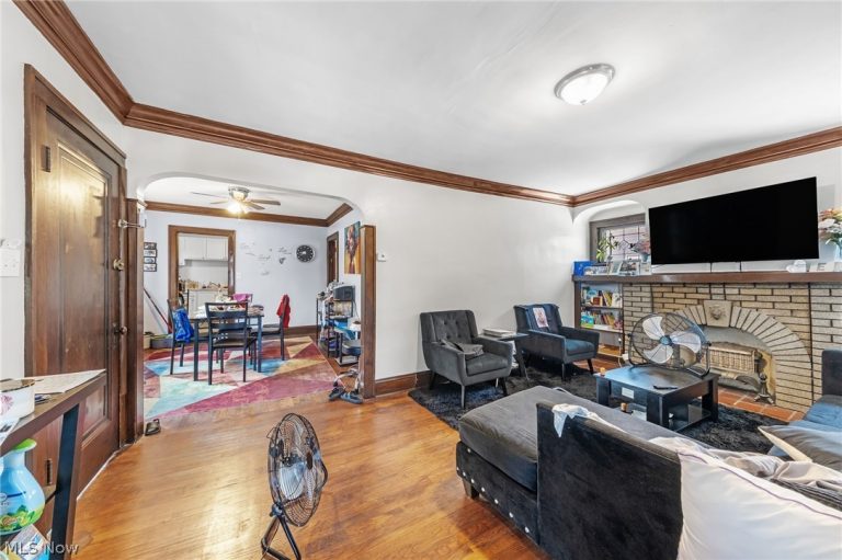 11118 Glenboro Drive, Cleveland, OH - Photo 4