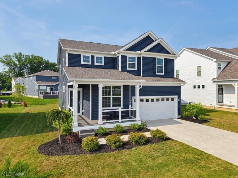 26335 Grand View Drive, Olmsted Twp, OH - Photo 2