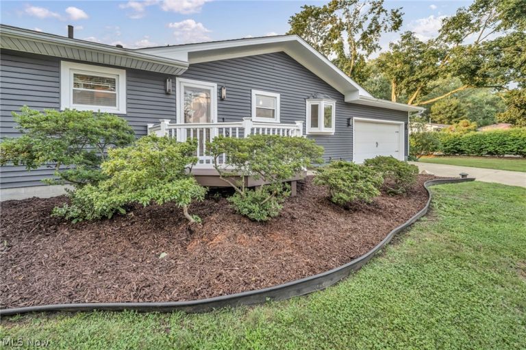 1761 Piercy Drive, Akron, OH - Photo 3