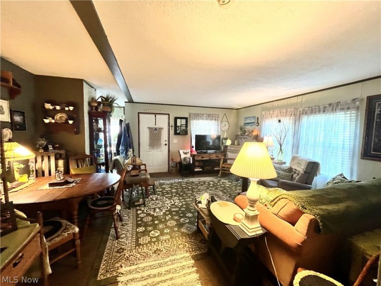 13 Cherokee Lane, Creston, OH - Photo 5
