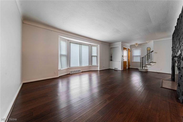 3625 Silsby Road, University Heights, OH - Photo 8