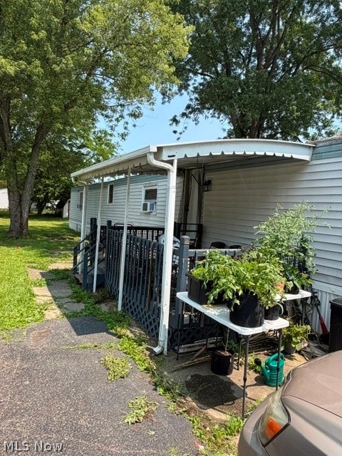 Kings Drive, Warren, OH - Photo 2