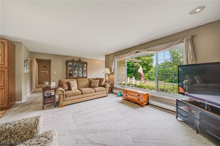 5824 Hartneck Road, Valley City, OH - Photo 6