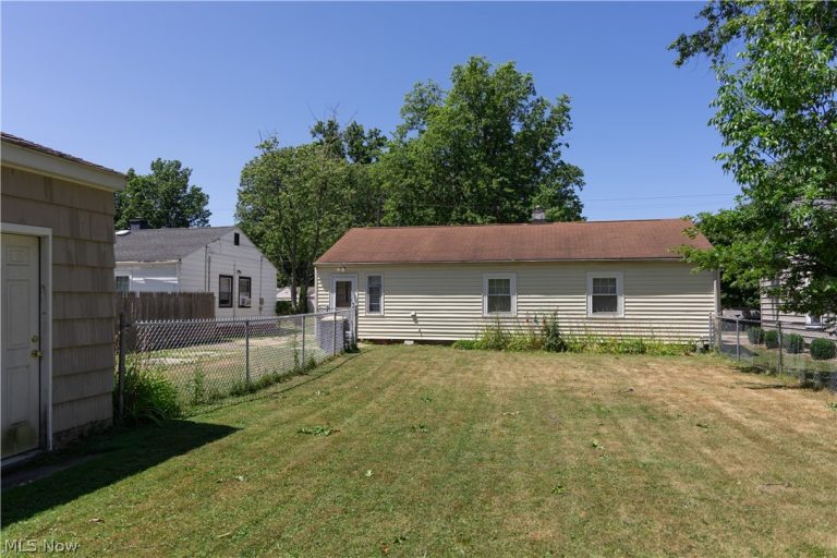 802 Norman Avenue, Ashtabula, OH - Photo 4