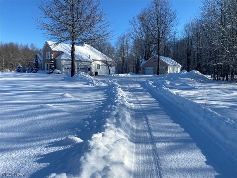 9216 Warren Painesville Road, North Bloomfield, OH - Photo 4