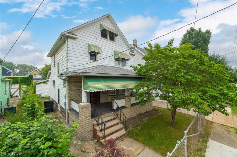 3151 105th Street, Cleveland, OH - Photo 2