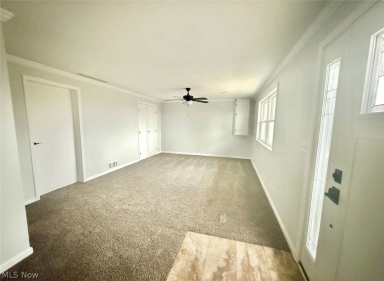 47 East St, New Cumberland, WV - Photo 3
