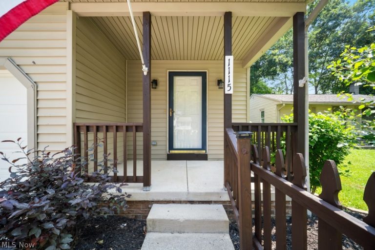 1115 Bryce Avenue, Aurora, OH - Photo 3