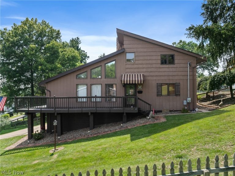 112 South Street, St Clairsville, OH, 43950