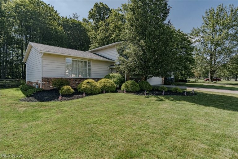 5131 Cheswick Drive, Solon, OH - Photo 2