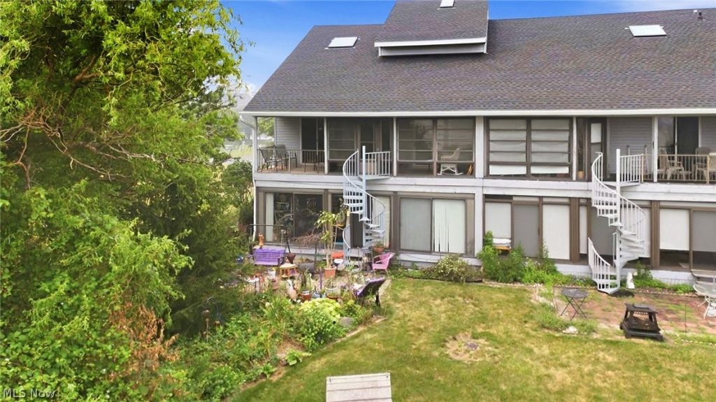 6387 Teal Bend, Oak Harbor, OH