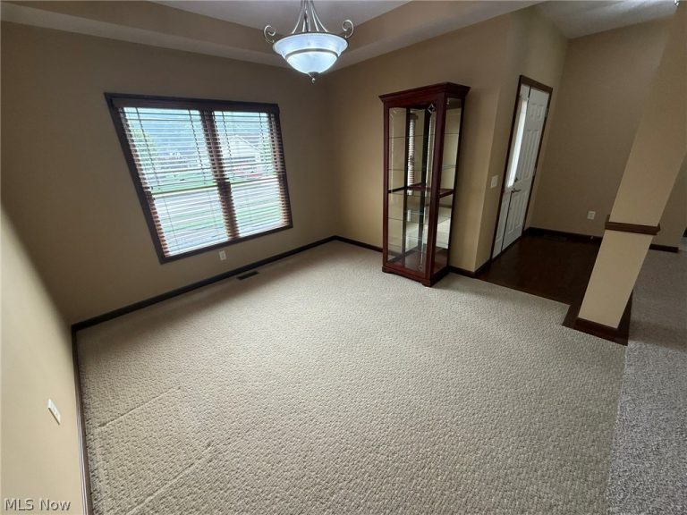 485 Gasser Circle, New Philadelphia, OH - Photo 8