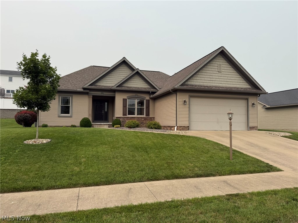 485 Gasser Circle, New Philadelphia, OH