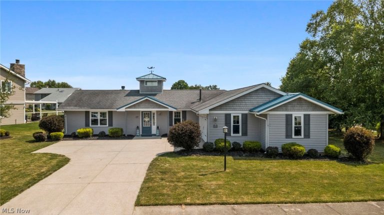 1280 Surfside Circle, Aurora, OH, 44202