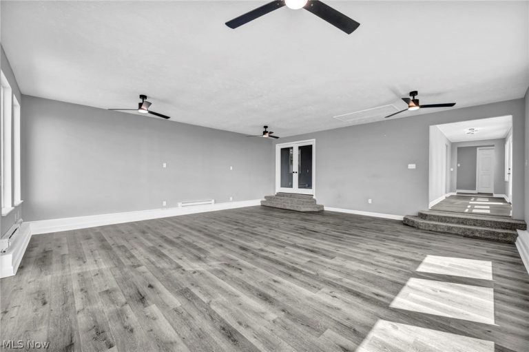 6940 Lake Rd, Ashtabula, OH - Photo 8
