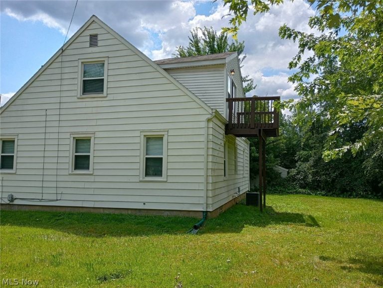 900 Ardella Avenue, Akron, OH - Photo 3