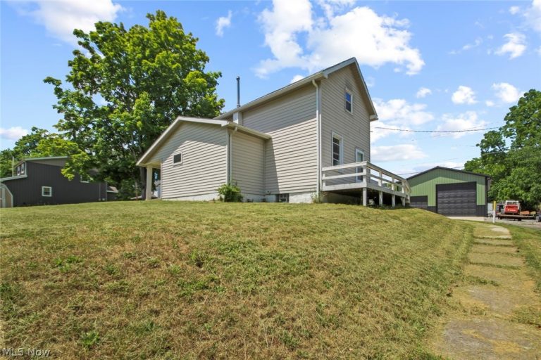 225 Boston Street, Washingtonville, OH - Photo 2