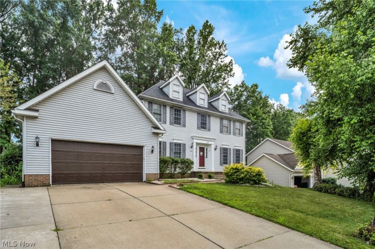 2524 Mallory Lane, Stow, OH - Photo 3