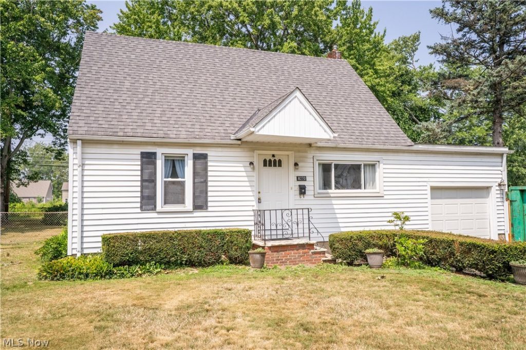 8270 Westmoor Road, Mentor, OH