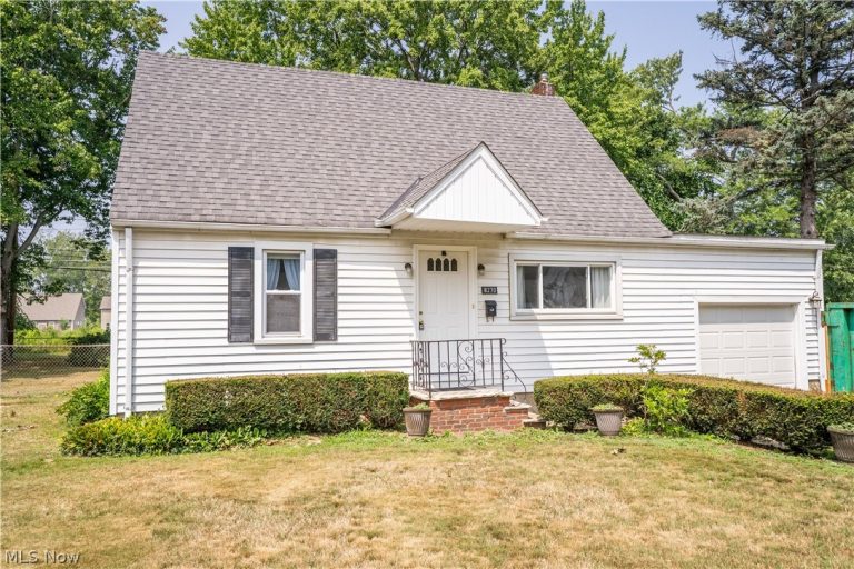 8270 Westmoor Road, Mentor, OH, 44060