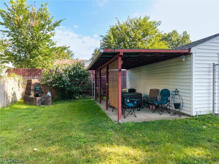 815 Iona Avenue, Akron, OH - Photo 5