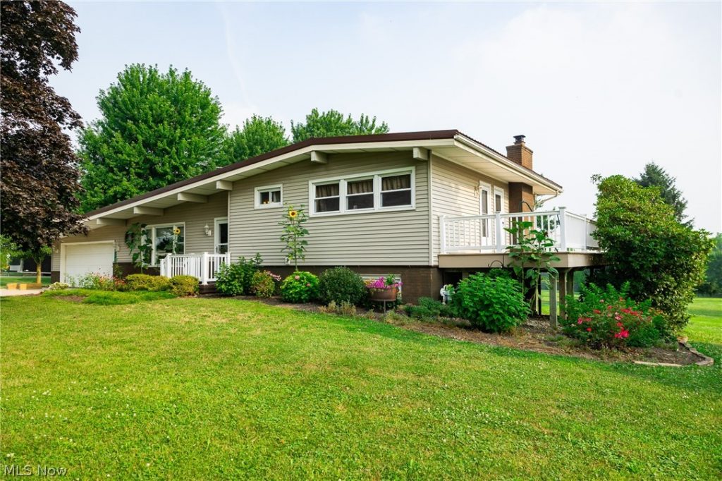 14104 Nussbaum Road, Dalton, OH