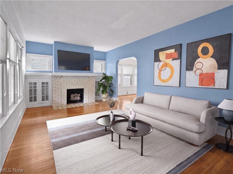 3141 Kensington Road, Cleveland Heights, OH - Photo 8