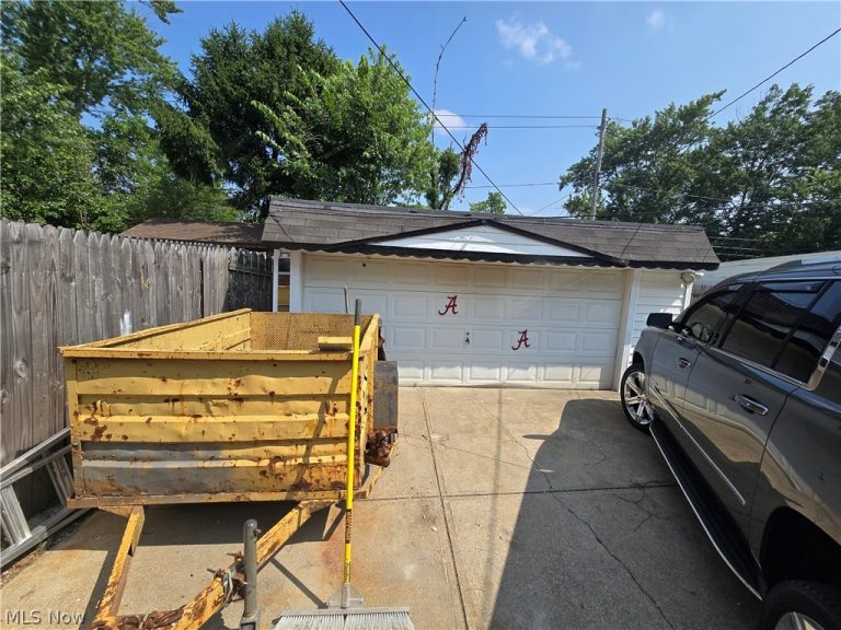 4069 Hinsdale Road, Cleveland, OH - Photo 4