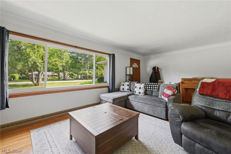 29521 Schwartz Road, Westlake, OH - Photo 2