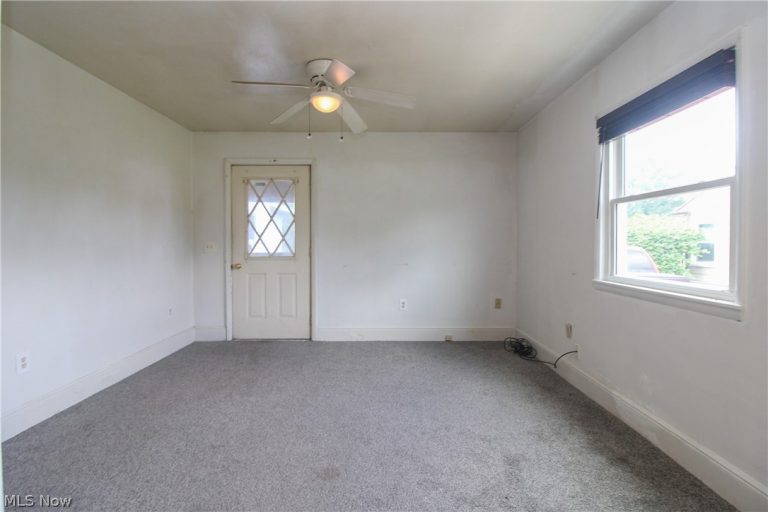 5173 Palmyra Road, Warren, OH - Photo 8