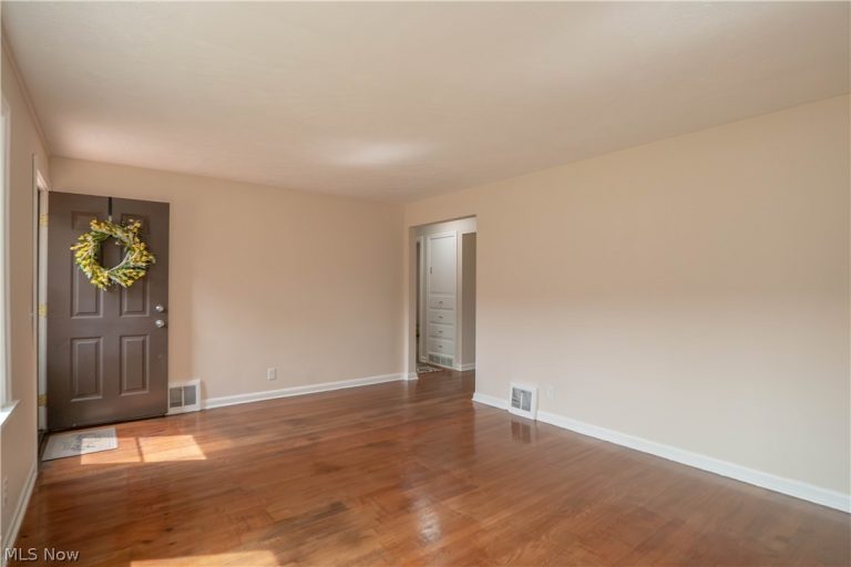 1231 Bordner Avenue, Canton, OH - Photo 6
