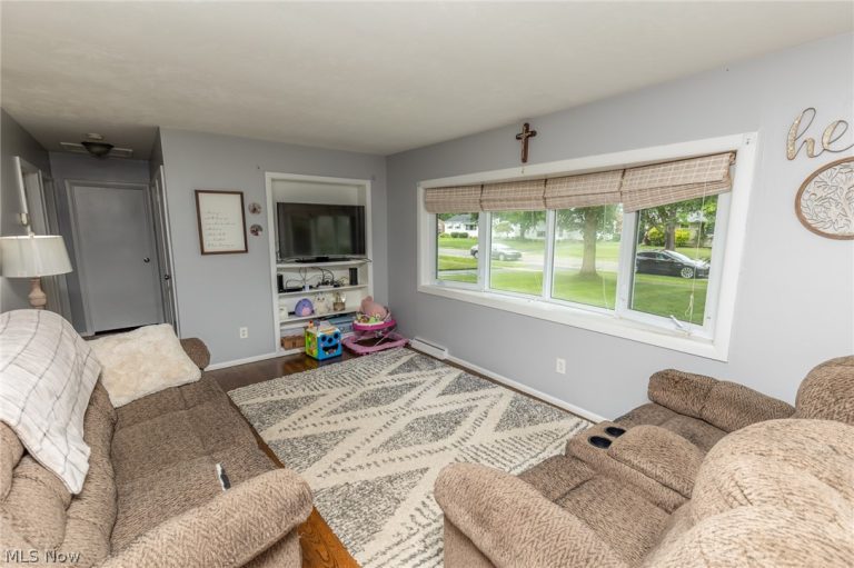 3659 232 Street, North Olmsted, OH - Photo 5