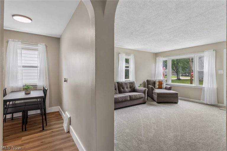 143 Conrad Street, Barberton, OH - Photo 5