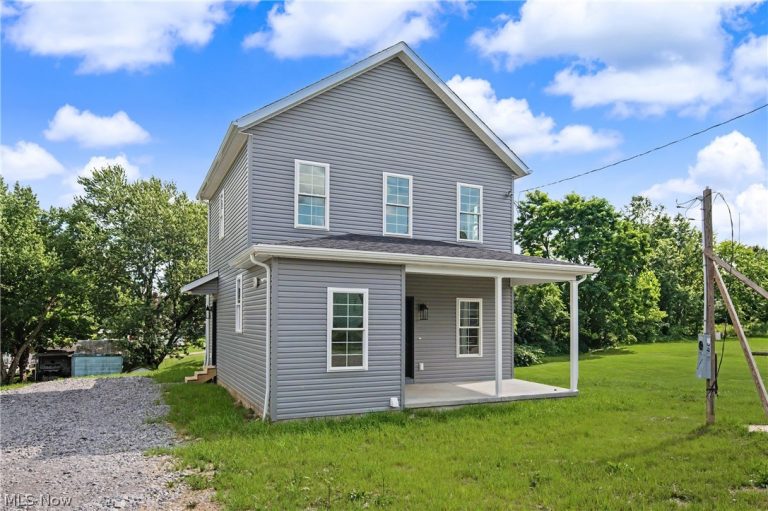 158 Sherman Street, Lisbon, OH - Photo 2