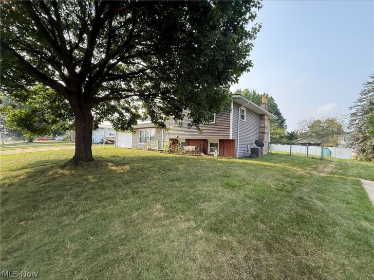 5364 Pisces Street, Canton, OH - Photo 3
