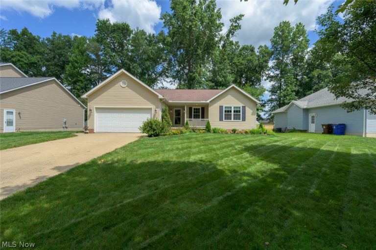 1048 Susan Road, Ravenna, OH, 44266
