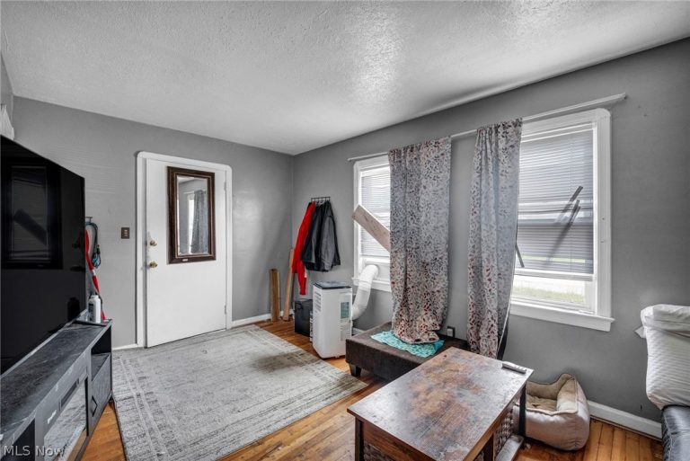 4512 150th Street, Cleveland, OH - Photo 4
