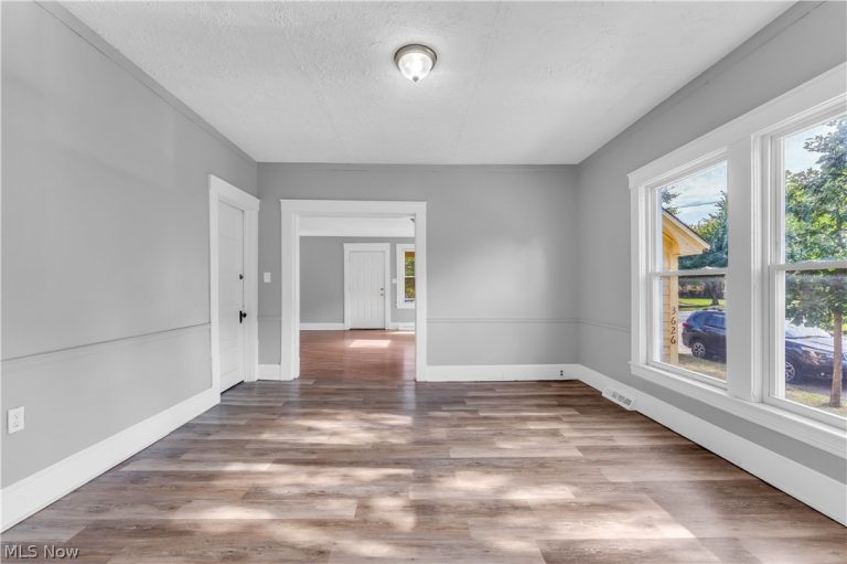 3624 Archwood Avenue #3624/DN, Cleveland, OH - Photo 8