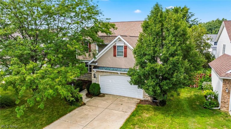 1587 Clipper Cove, Painesville, OH - Photo 3