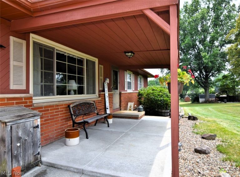 7267 Kiltie Lane, Northfield, OH - Photo 4