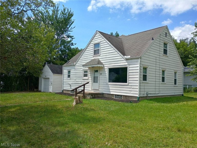900 Ardella Avenue, Akron, OH - Photo 2