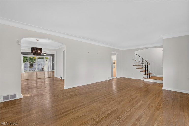 3862 Silsby Road, University Heights, OH - Photo 3