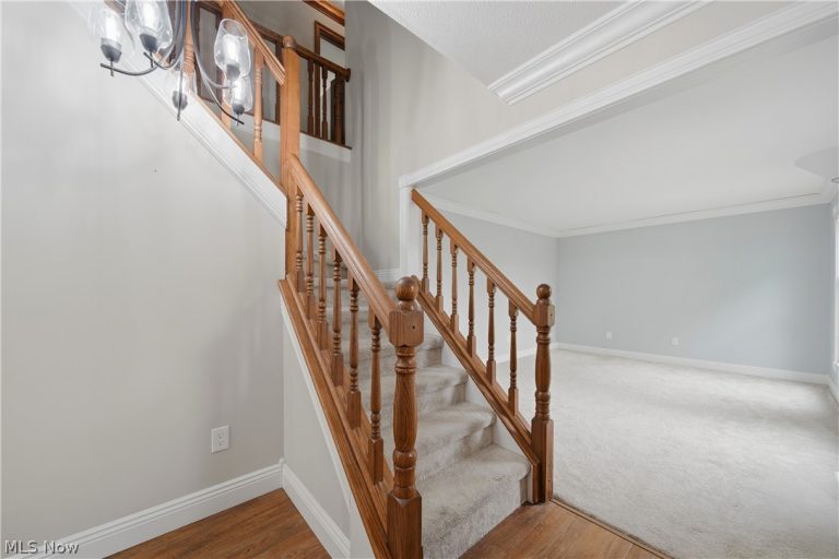 4764 Young Road, Stow, OH - Photo 5